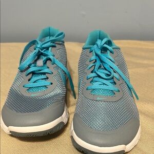 Never worn Nike blue and Gray Athletic Shoes